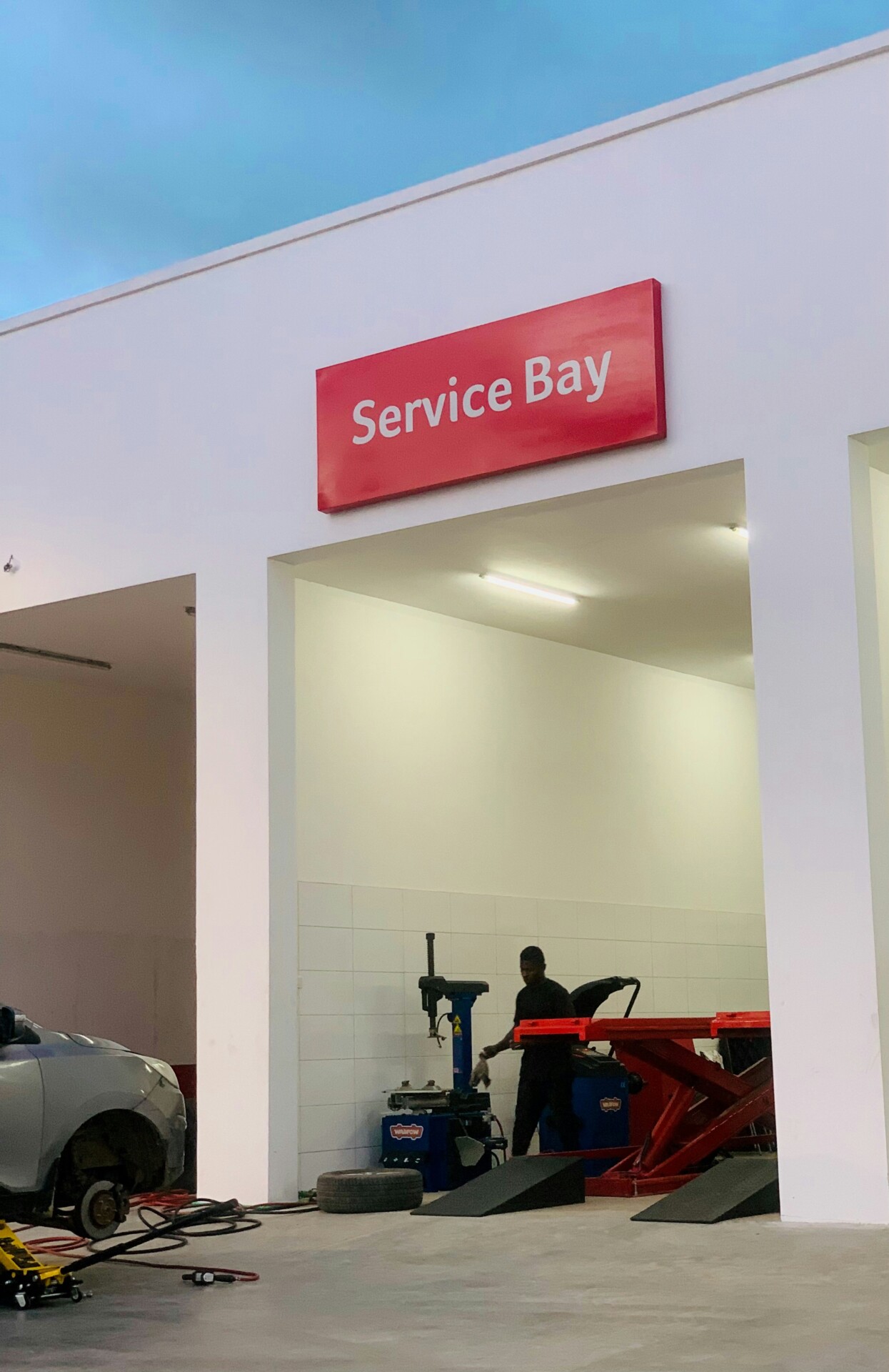 Automotive Service Center Construction: Design, Site Planning & Cost ...